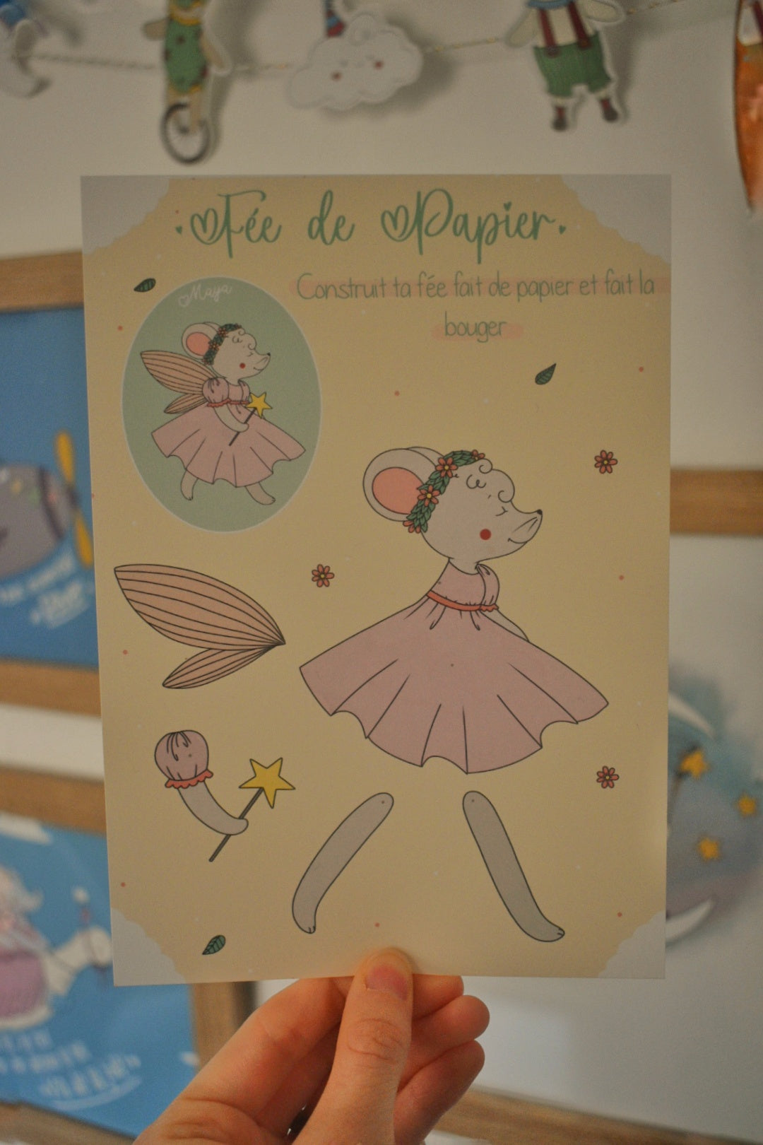 Personnage à articuler "Fée de Papier"